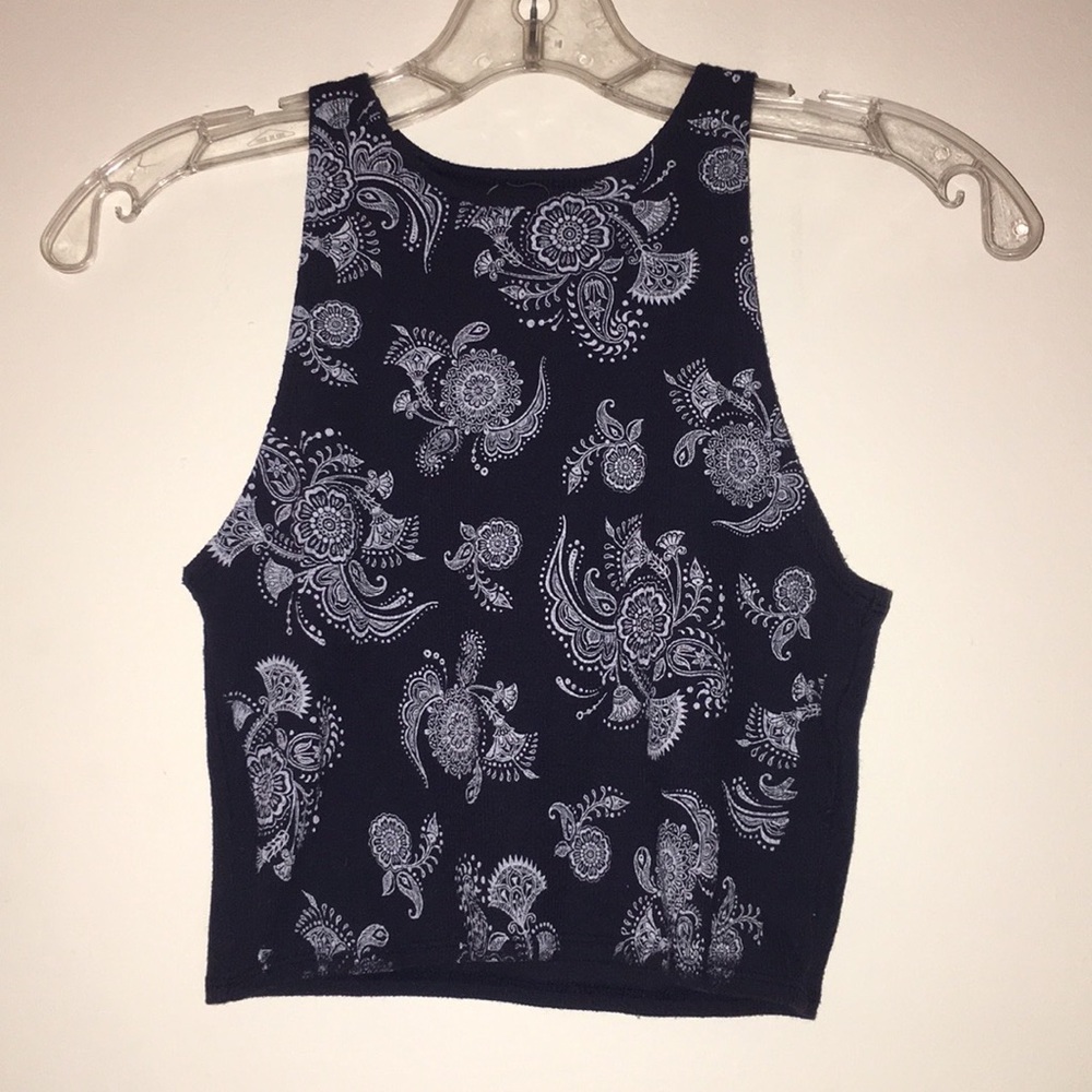 Hollister crop top